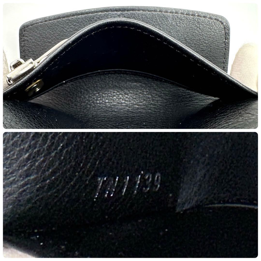 【極美品】ルイヴィトン マヒナ ミュルティクレ4 キーケース 4連 ブラック 黒