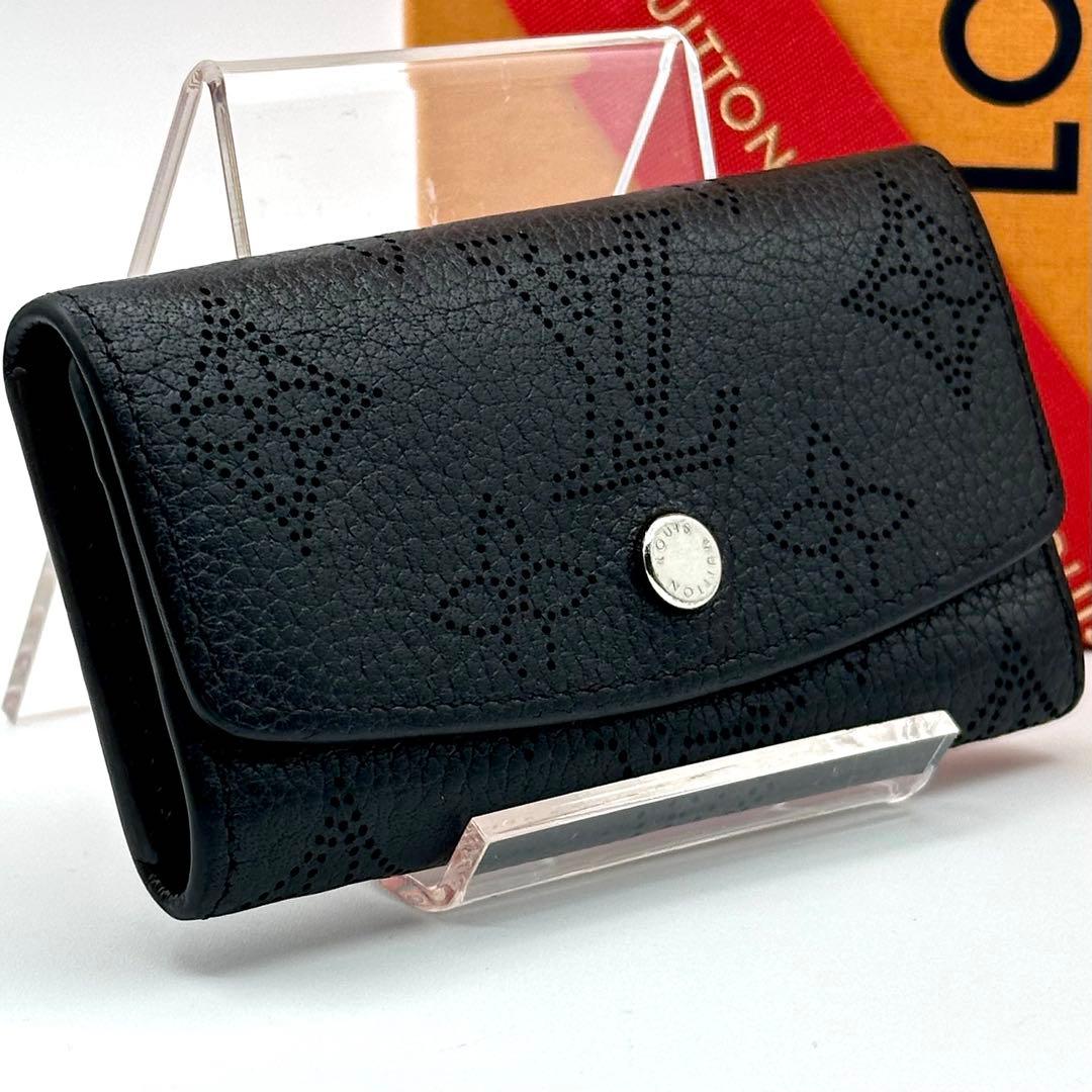 【極美品】ルイヴィトン マヒナ ミュルティクレ4 キーケース 4連 ブラック 黒