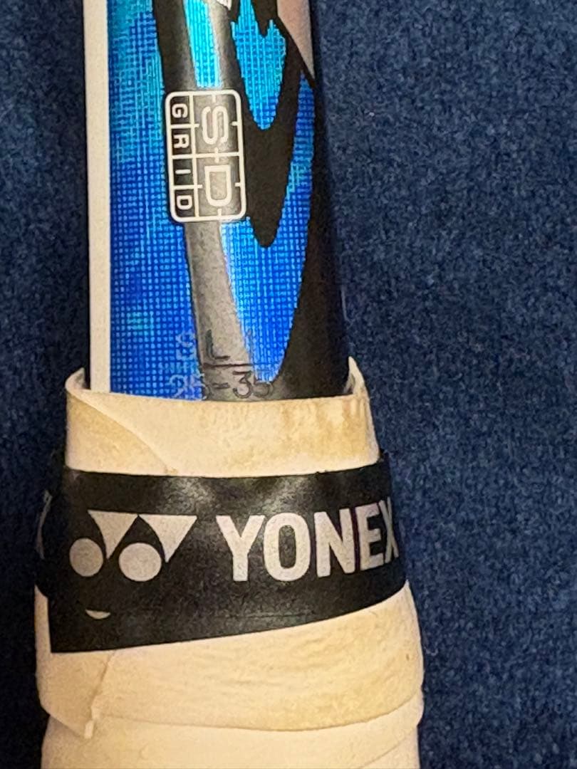 極美品　YONEX NEXIGA 80S ネクシーガ SL1