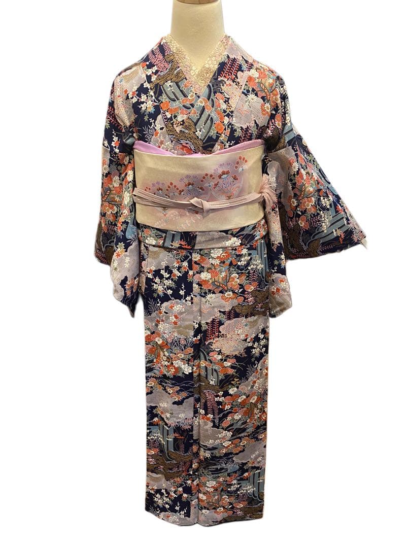 未使用小紋　御所車風景花紋　金彩入り　身丈裄長　正絹　おしゃれ着に！