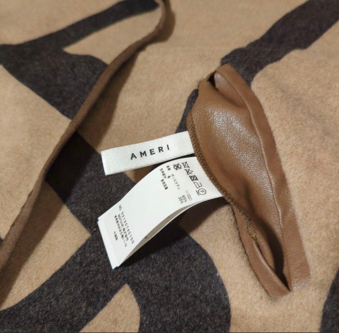 【21日のみsale価格】Ameri アメリリバーシブルポンチョコート美品