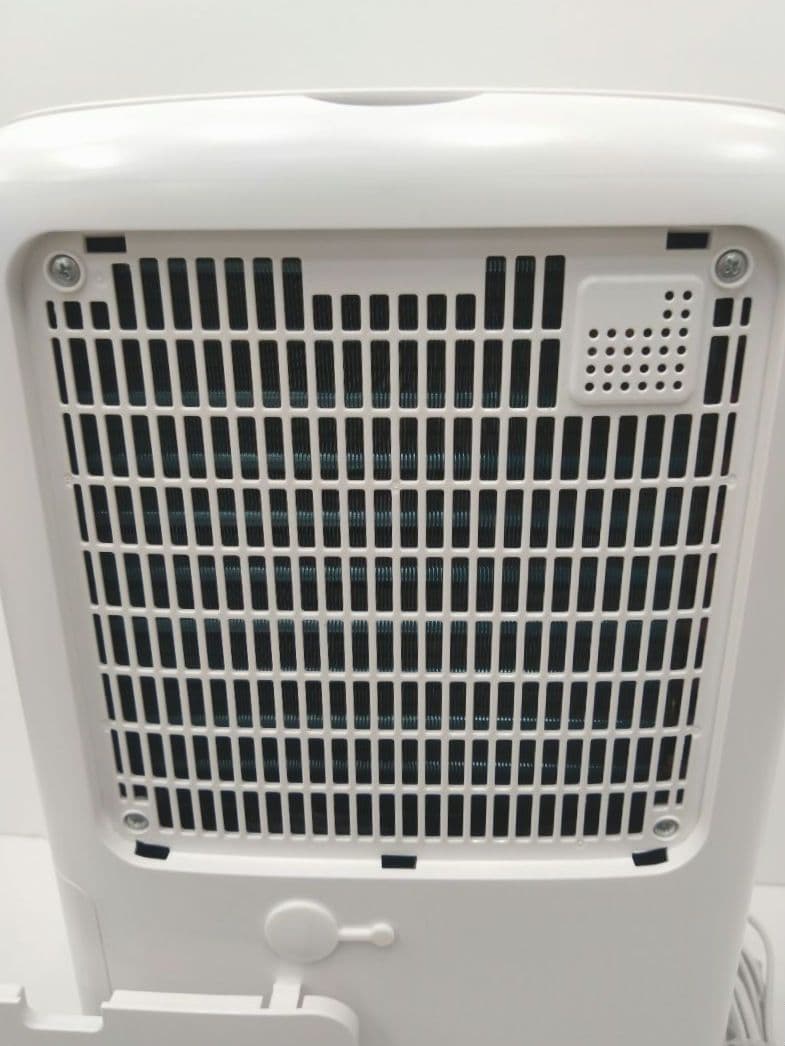 シャープ 除湿機 衣類乾燥 プラズマクラスター CV-L71W 2021年製