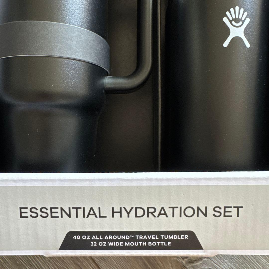 Hydro Flask エッセンシャルハイドレーションセット
