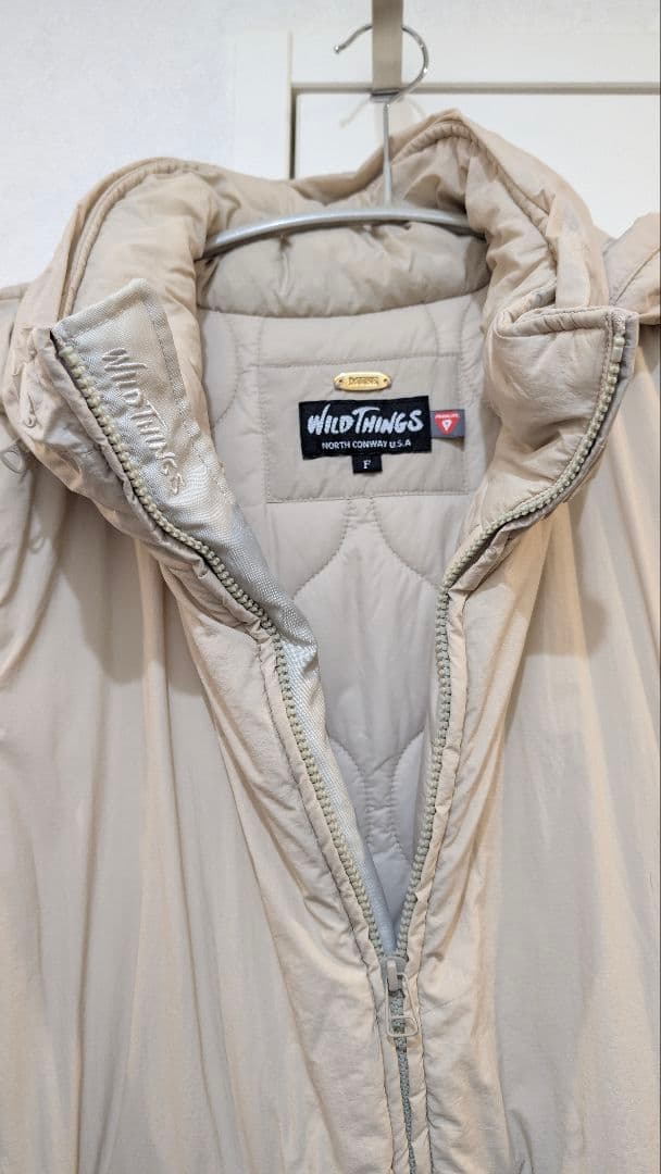 ドゥーズィエムクラス　WILDTHINGS 別注 ベスト　ダウンベスト