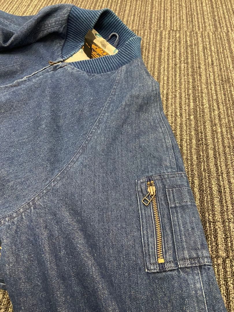 ラ*ー様 Eddie Bauer デニムMA-1 L