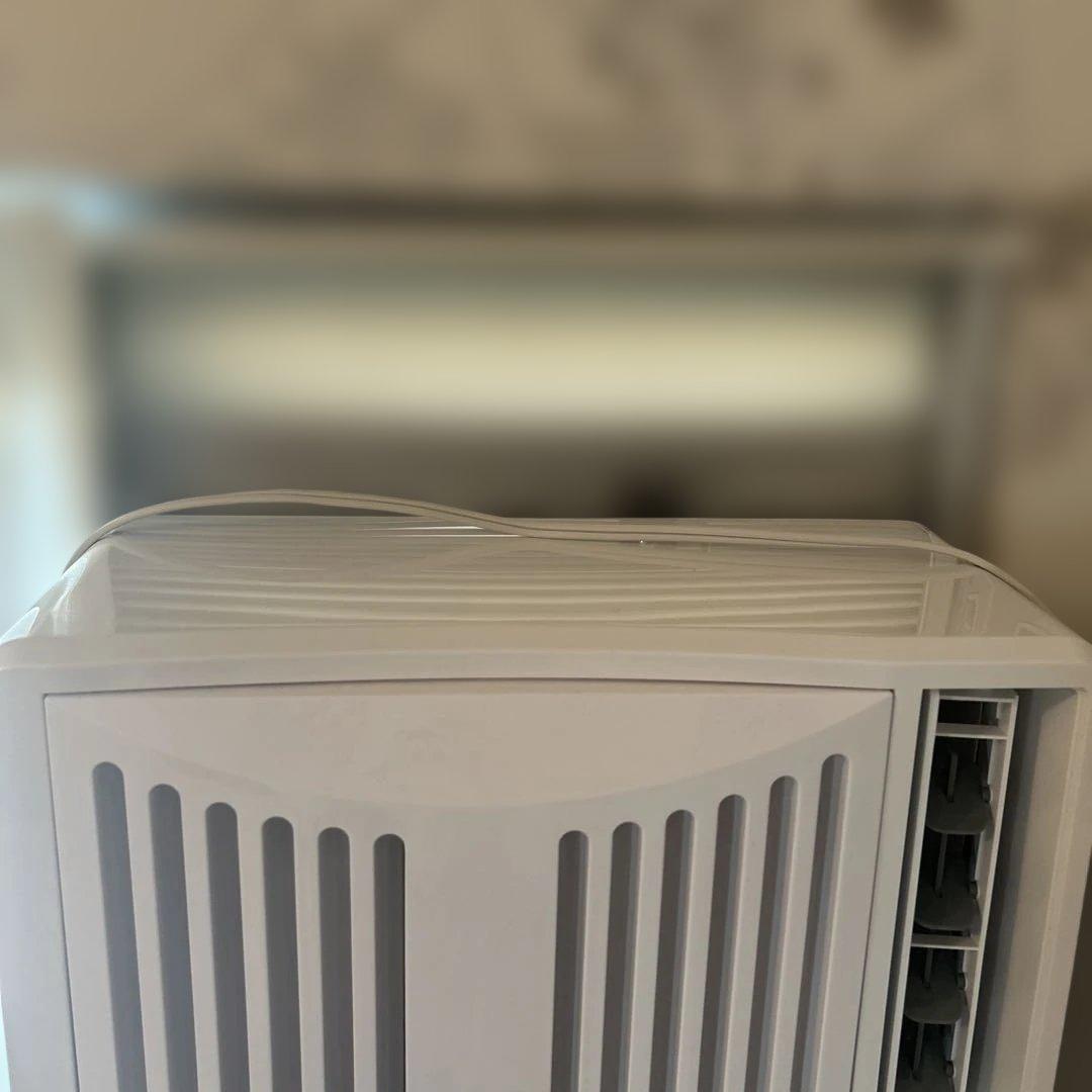 【KOIZUMI】 ルームエアコン KAW-1627 2023年製　取付枠セット