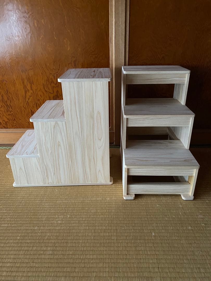 myowako様限定の、3段のオーダー踏み台です。