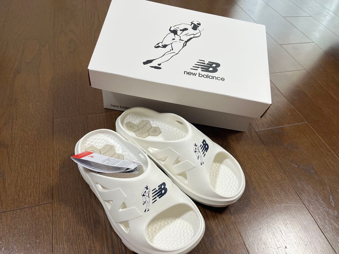 ニューバランス リカバリーサンダル ホワイト 大谷翔平