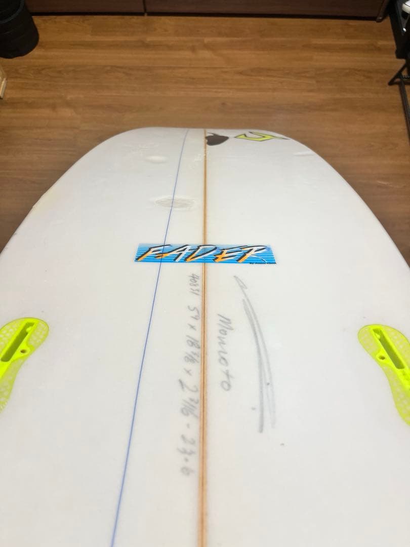 ジャスティス　チリ　サーフボード