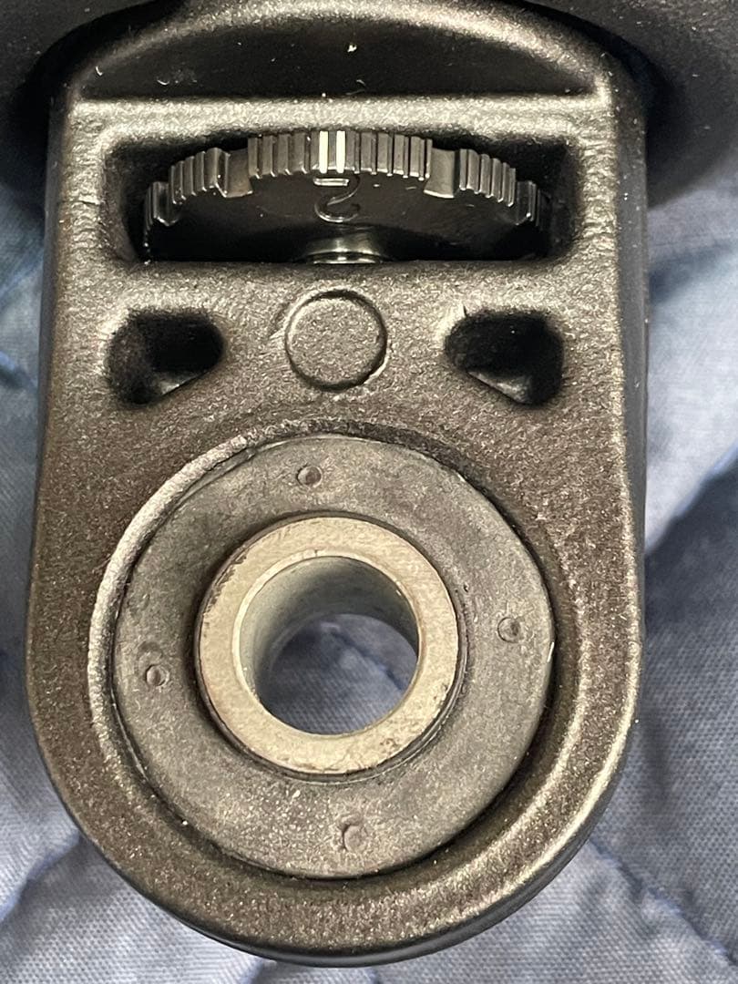 未使用　ZRX1200DAEG ダエグ　純正KYBリアサスペンション