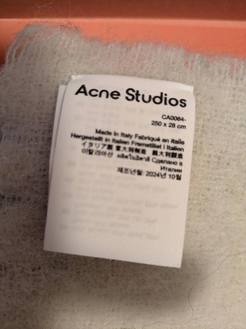 Acne Studios　モヘアチェック柄　 マフラー　ほぼ未使用