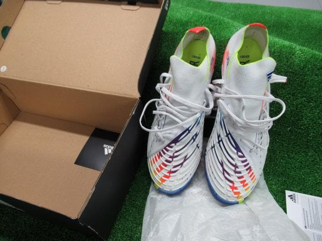 adidas Predator AG　サッカーシューズ 26.0cm