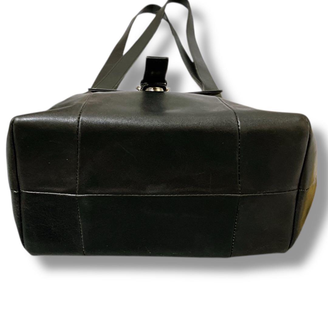 ダコタ 日本製 肩掛け可 オールレザー フラップ ショルダーバッグ ブラック