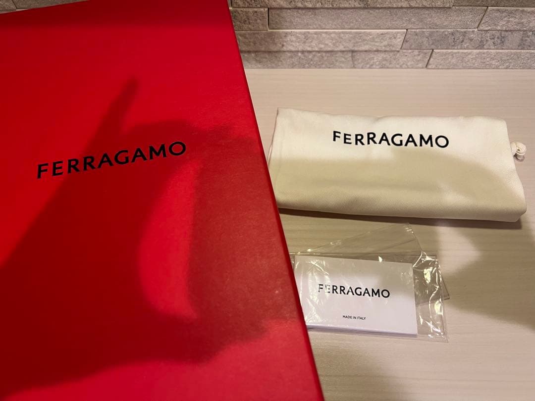 極美品　サルヴァトーレフェラガモ　フラットシューズ　バレエシューズ