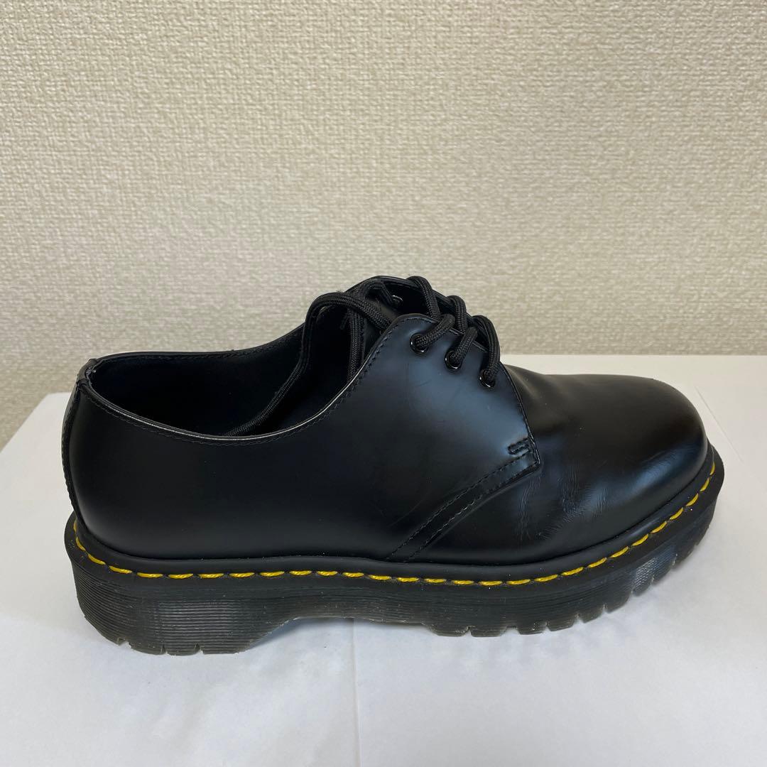 ぱ　ドクターマーチン　メンズ靴　ホールシューズ