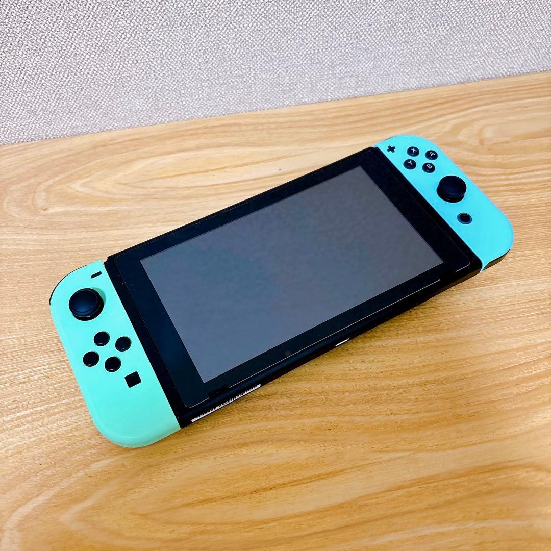 【未使用に近い】バッテリー強化版 Nintendo Switch どうぶつの森