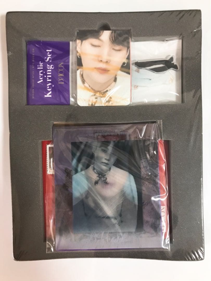 ☆新品未開封☆BTS Dicon  写真集 ユンギ シュガ 和訳付き！