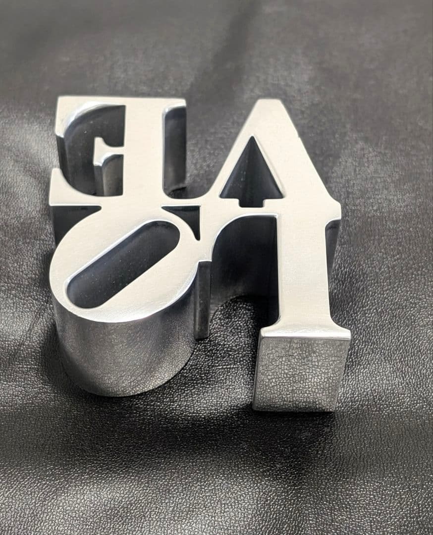 ロバート・インディアナ LOVE Robert Indiana アート オブジェ