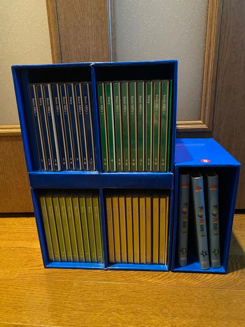 DWE:StoryのCD全巻およびPlay Along! DVDシリーズ など