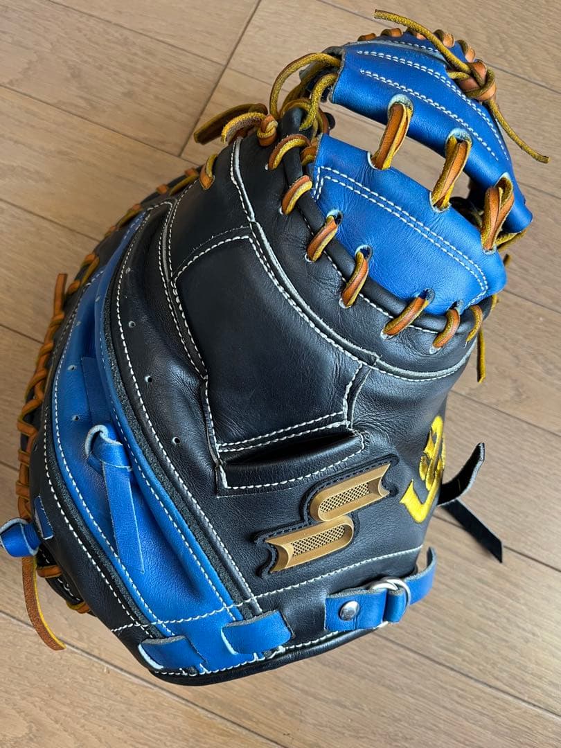 梅野選手　実使用グローブ！！(限定ロゴ入り)阪神タイガース