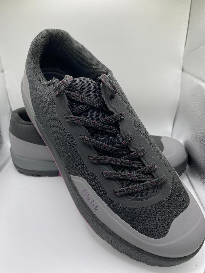 【新品未使用】 fi'zi:k GRAVITA VERSOR EU41.5サイズ