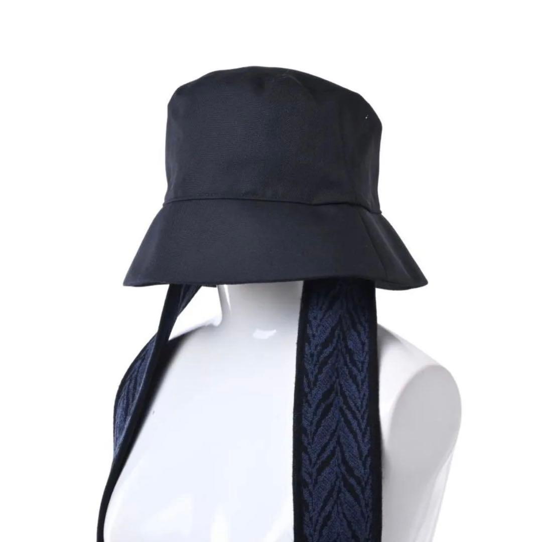 AKANE UTSUNOMIYA × ENTWURFEIN バケットハット