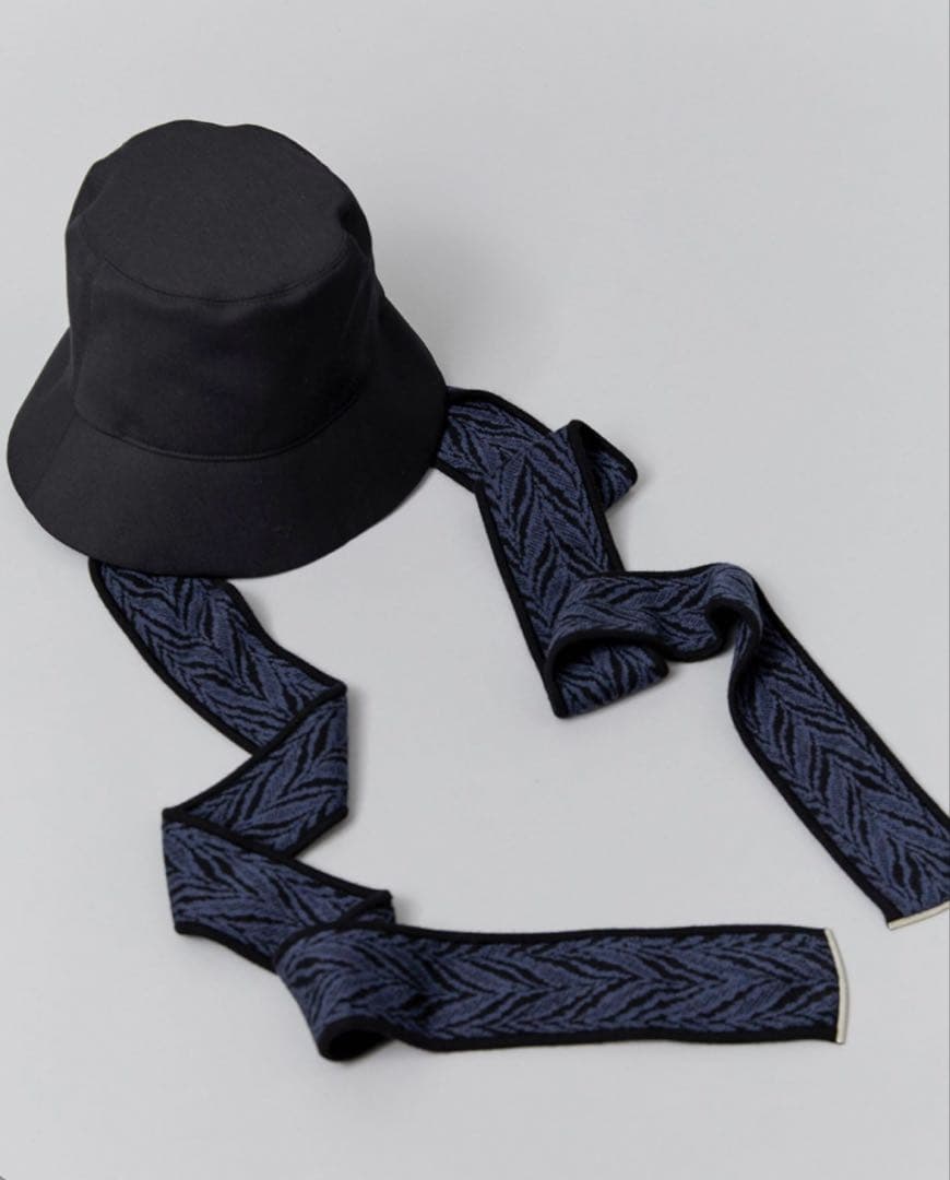 AKANE UTSUNOMIYA × ENTWURFEIN バケットハット