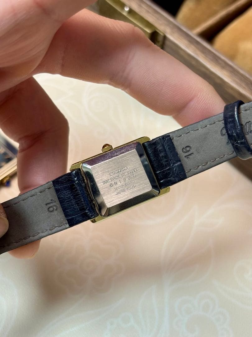 ヴィンテージ セイコー 1600 タンク ローマン文字盤 稼働品 美品 希少