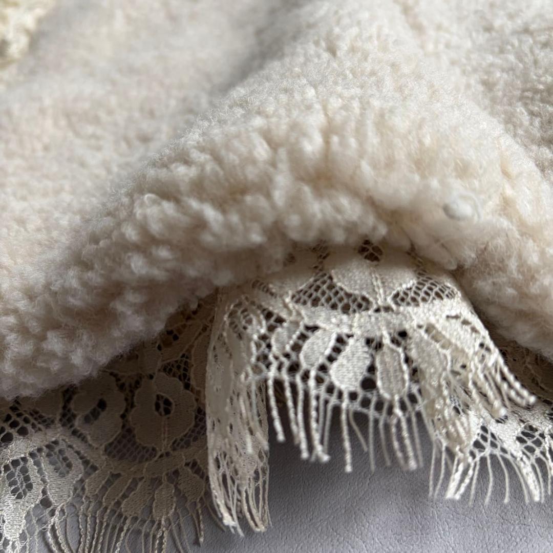 【スーパービューティー】ジレ　キルティング　ダウン　ボア　レース　白系　42