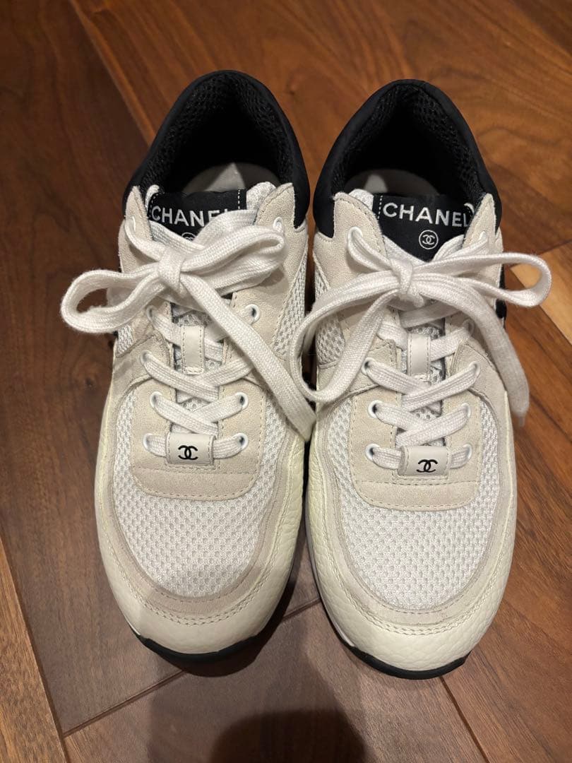 CHANEL シャネル　スニーカー　人気商品