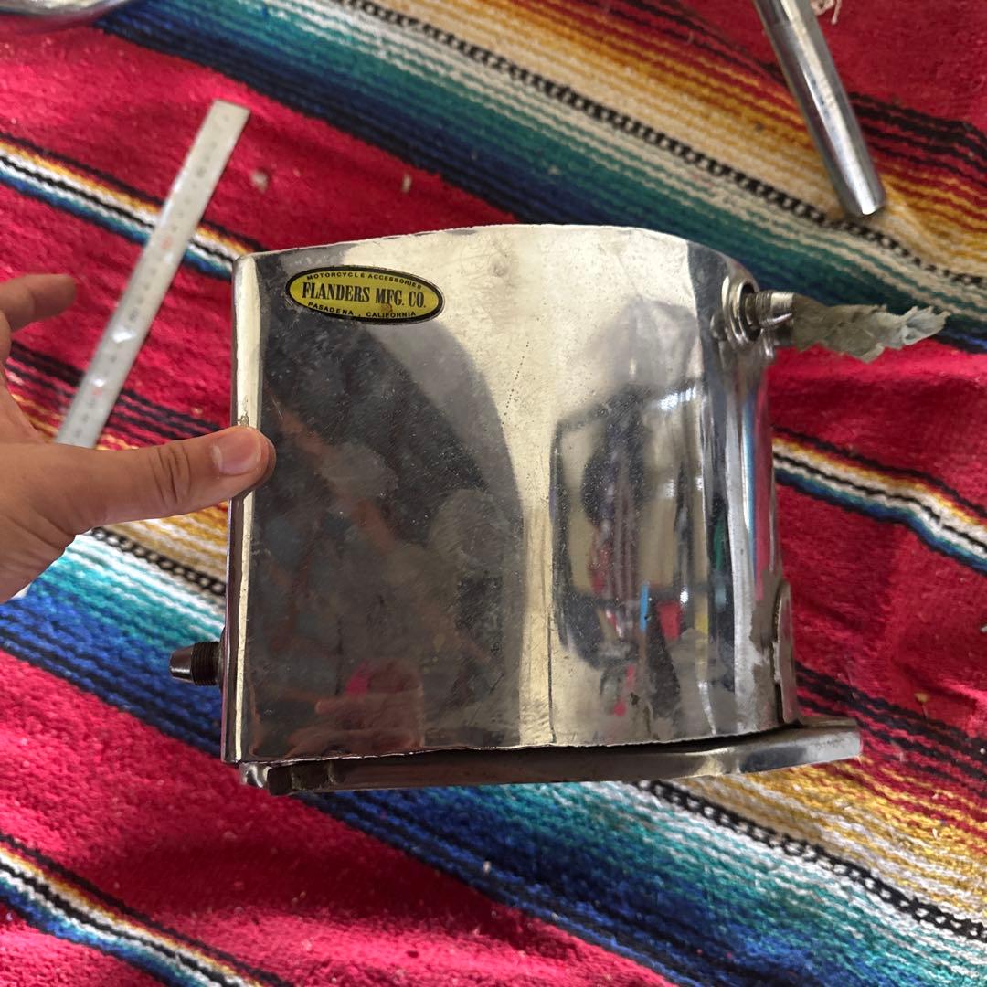 ハーレー　ビンテージ　ホースシュー　純正オイルタンク