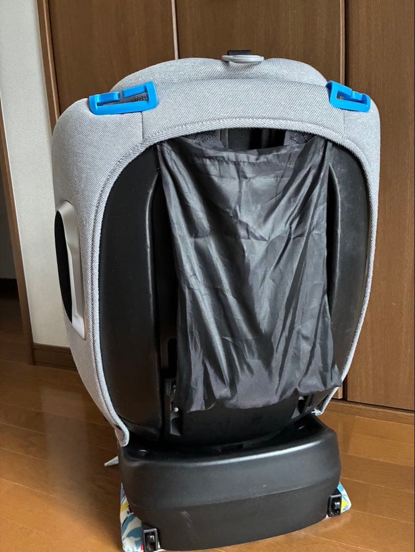 【極美品】アイリスプラザ チャイルドシートPZ ISOFIX 回転式　0-10歳