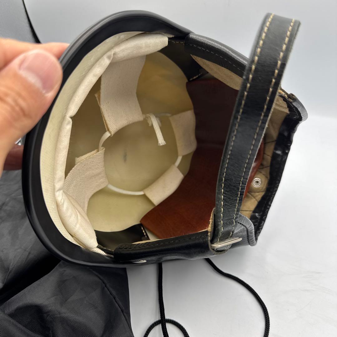 黒い稲妻模様半帽ヘルメット