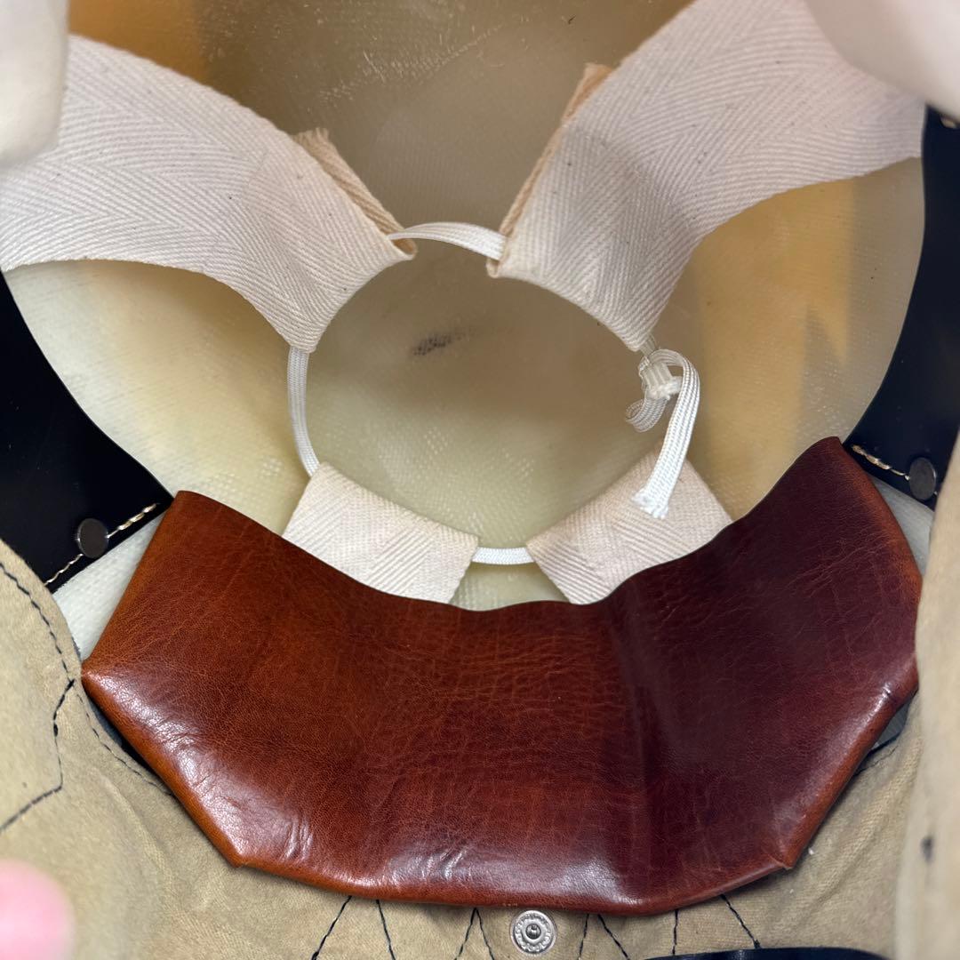 黒い稲妻模様半帽ヘルメット