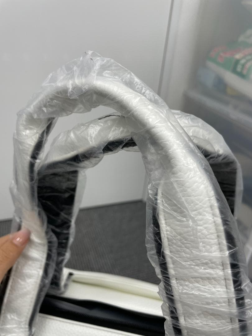 【未使用品】トミーヒルフィガー ホワイト トートバッグ 男女兼用