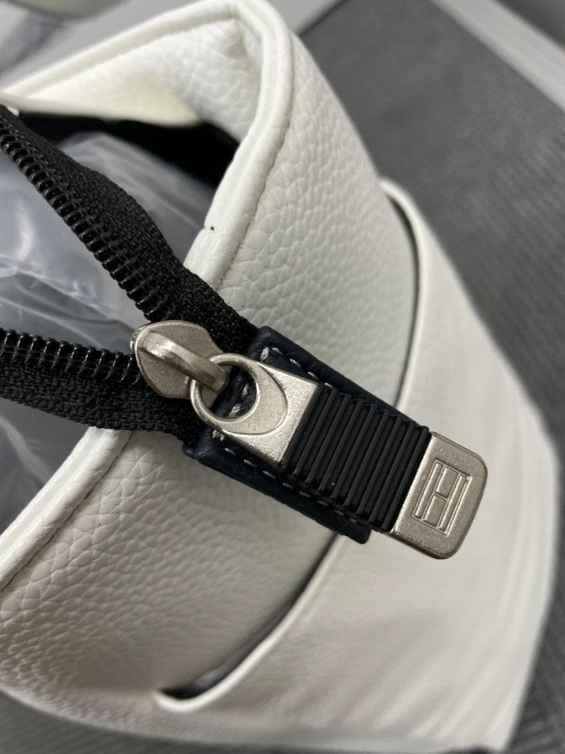 【未使用品】トミーヒルフィガー ホワイト トートバッグ 男女兼用