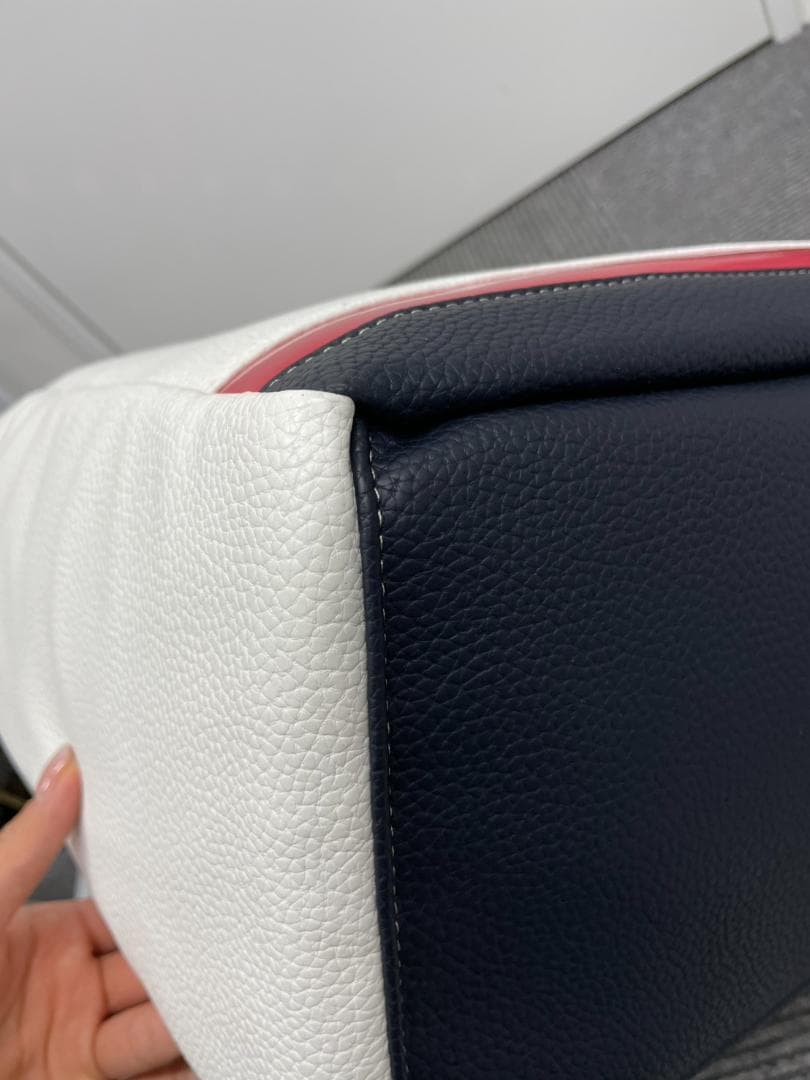 【未使用品】トミーヒルフィガー ホワイト トートバッグ 男女兼用