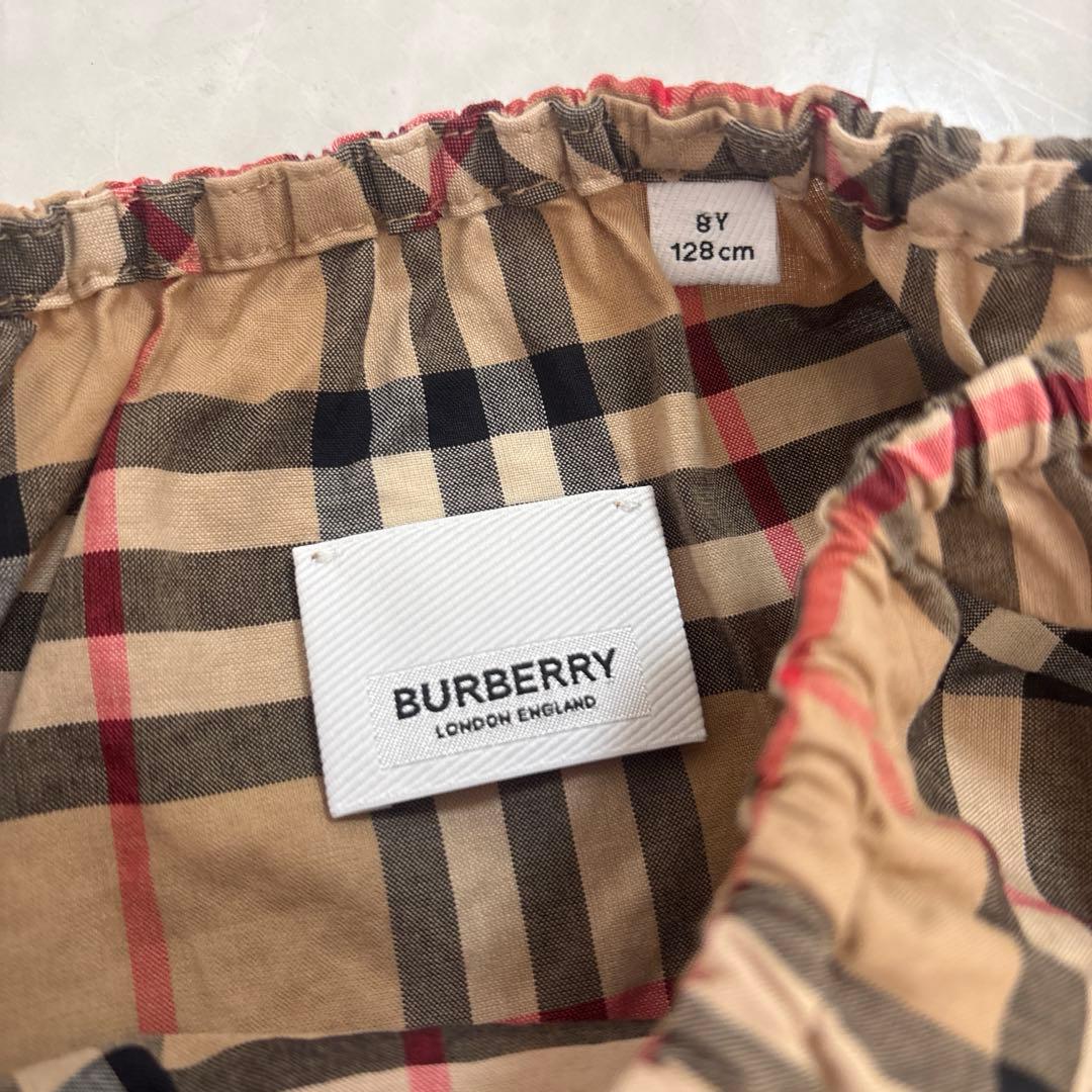 最終お値下げ中！BURBERRY キッズ ワンピース ①