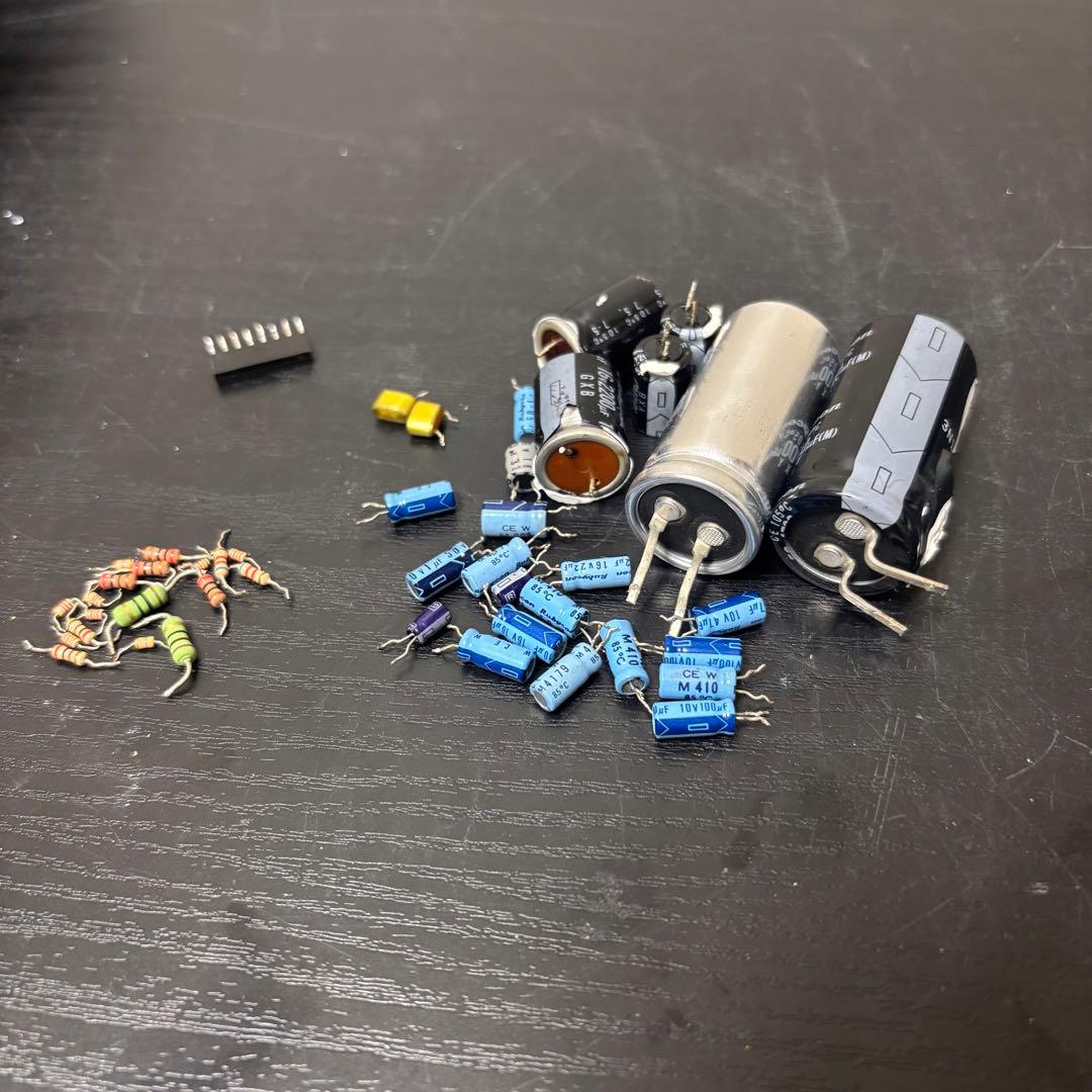 感動するチューニングアンプ　SONY XM-10020 エージング中