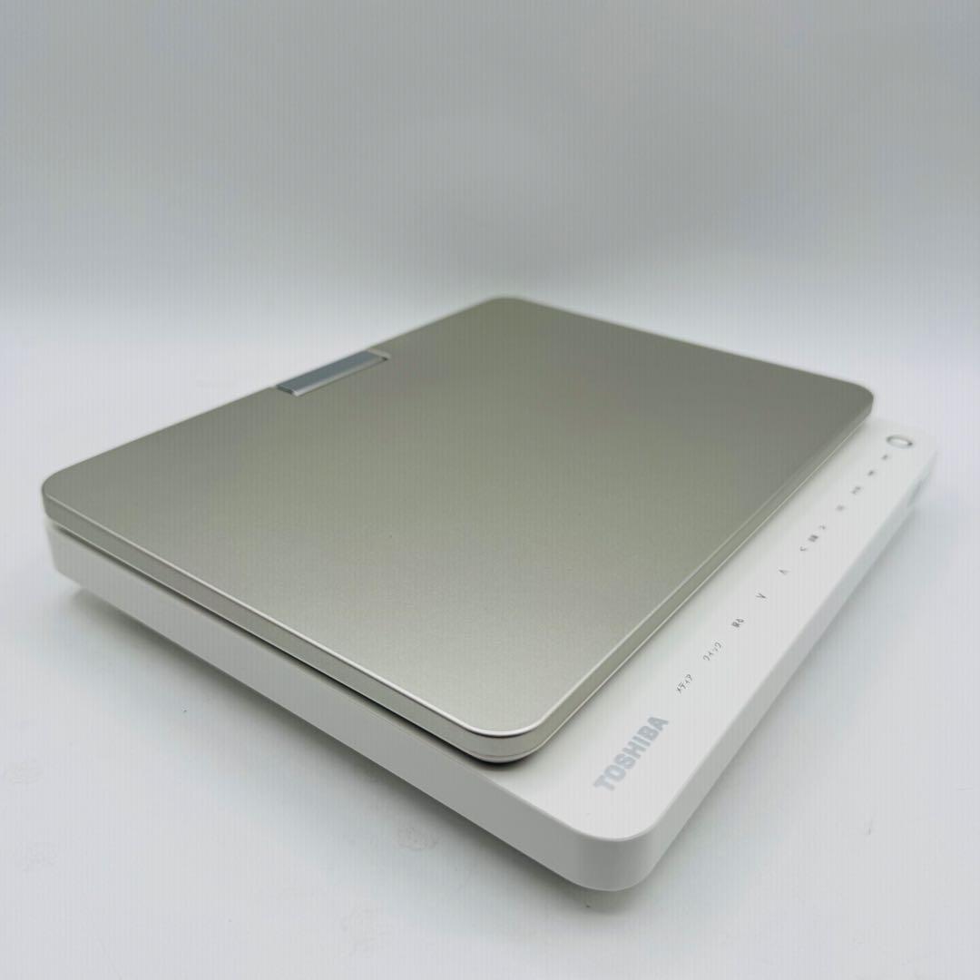 美品★TOSHIBA REGZAポータブルブルーレイプレーヤーSD-BP900S