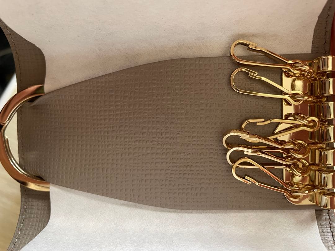 アニエスベー　キーケース グレー　新品未使用美品