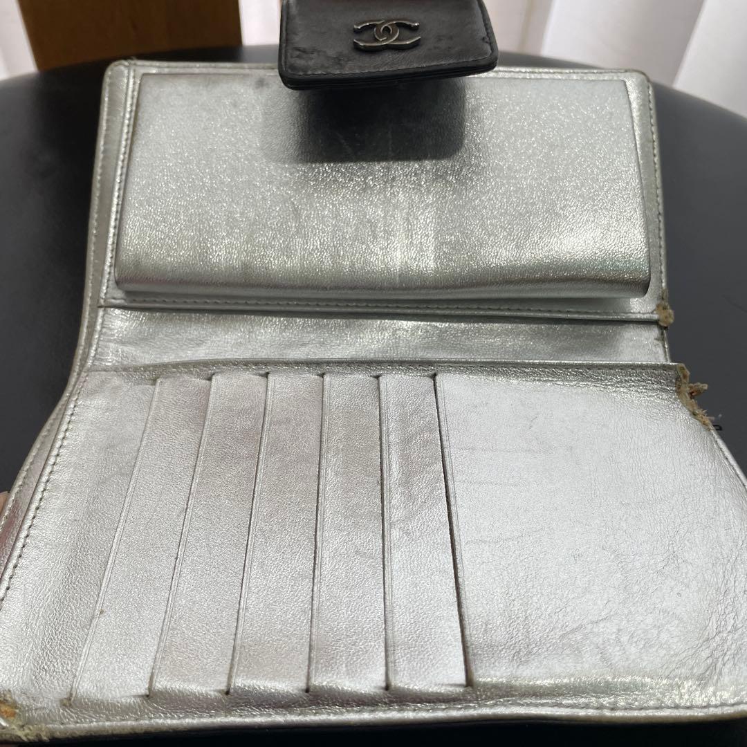 CHANEL ブラック 長財布 エンボス加工