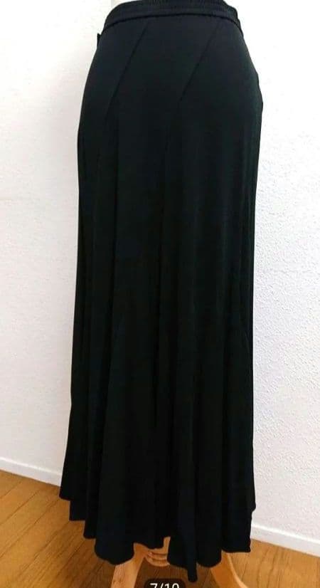 SALE☆チャコット　社交ダンス スカート L 黒 ダンス衣装 定価45100円