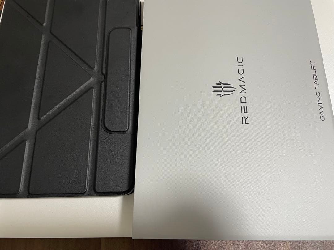 REDMAGIC Astra ゲーミングタブレット 16/512GB シルバー