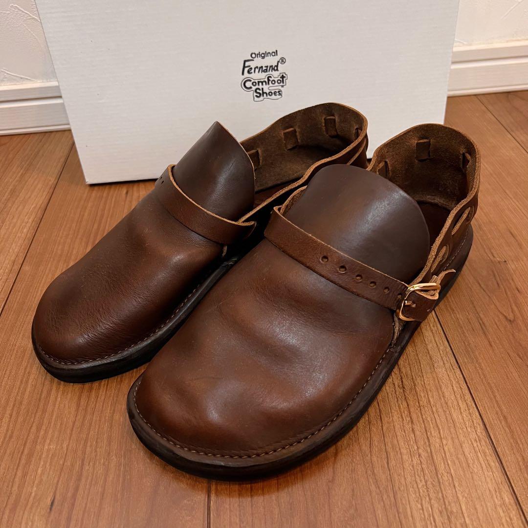 新品 未着用品 フェルナンドレザー Middle English ブラウン 9E
