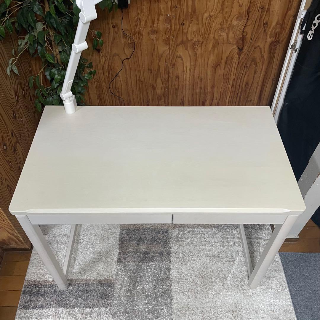 都内23区送料無料✨ニトリ✨デスク4点セット　デスク・デスクワゴン・イス・照明