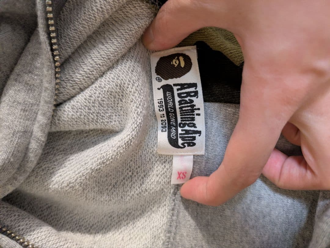 Bape ベイプ A Bathing Ape シャークパーカー レディース