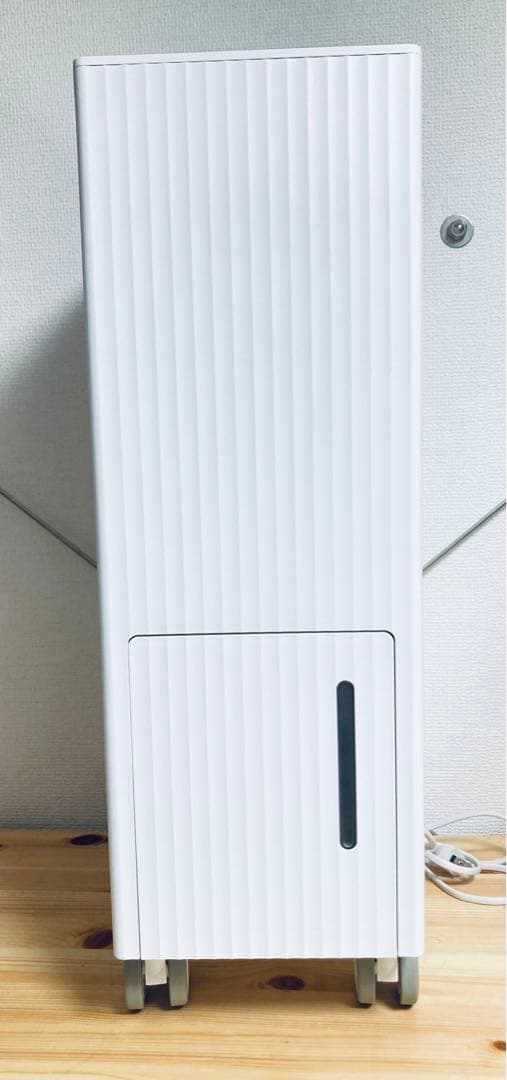 ☆超美品 cado カドー 除湿機 ROOT 7100 ルート　DH-C7100