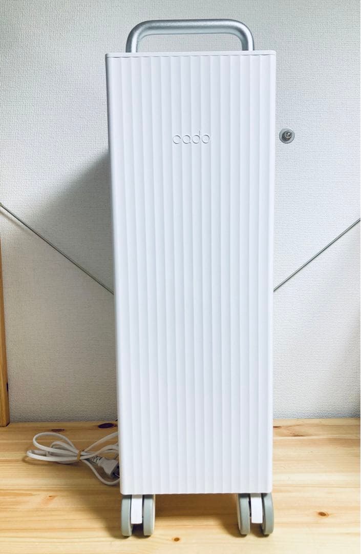 ☆超美品 cado カドー 除湿機 ROOT 7100 ルート　DH-C7100