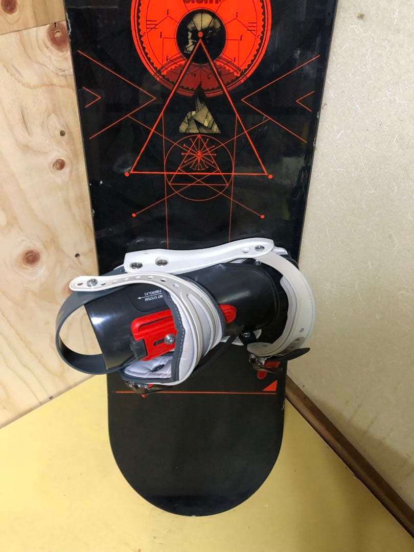 最終値引きSALOMONスノーボードビンディングセット